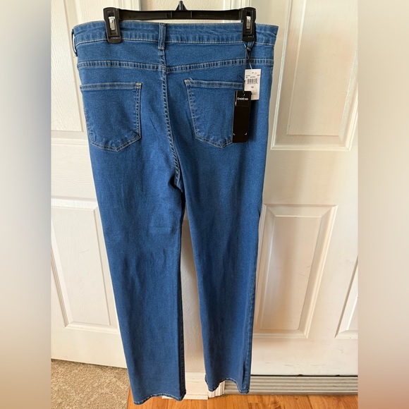 bebe Women's Blue Straight Leg Jeans - Picture 5 of 5